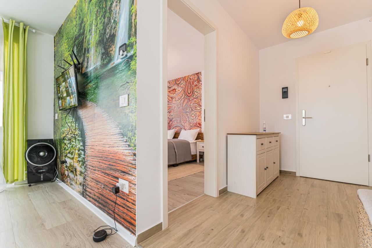Bwa Zen Apartment Brasov Bagian luar foto